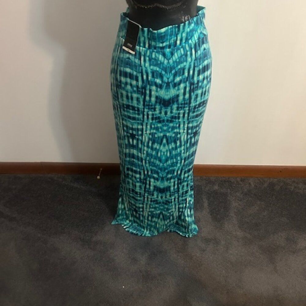 a.n.a. Blue/Green abstract pattern high waist maxi skirt, size M